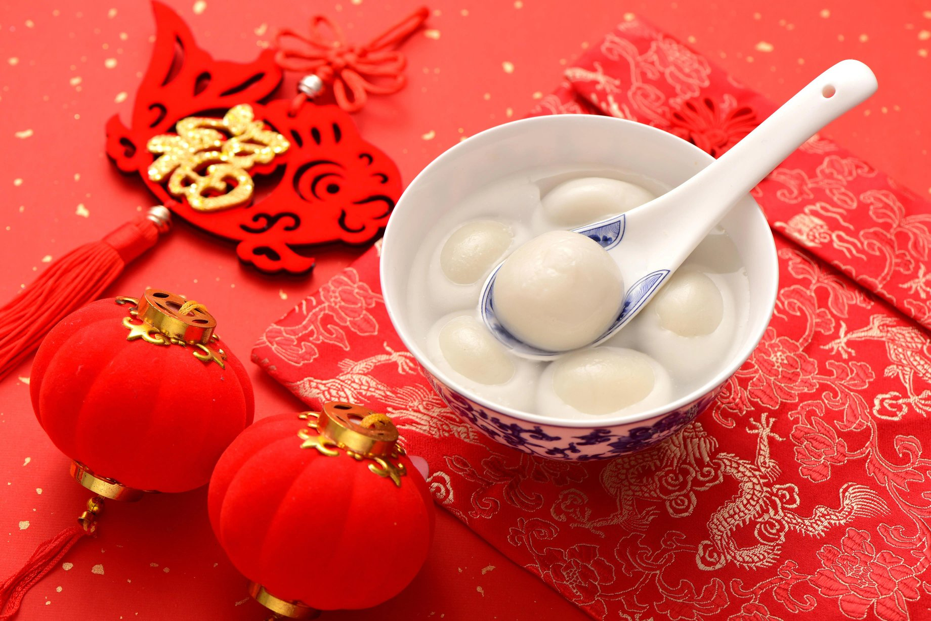 镭泽电子 恭祝大家元宵节快乐